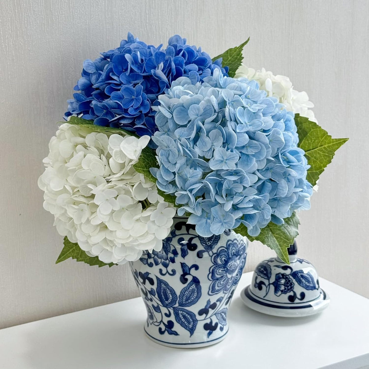 4 Pcs Real Touch White Hydrangeas Artificial Flower 21 inches Realistic Faux Latex Hydrangeas Flower for Home Decor Kitchen Living Room Spring Table Wedding Xmas Arrangement