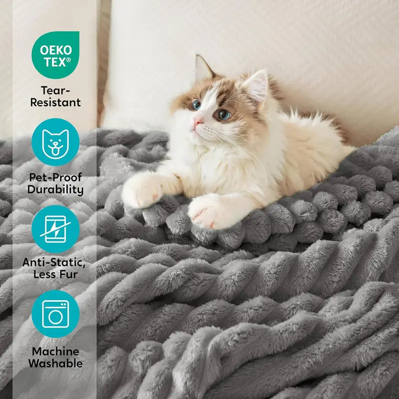 Super Soft Fleece Throw Blanket - Fluffy Stripe Texture Lightweight Blanket for Couch and Bed