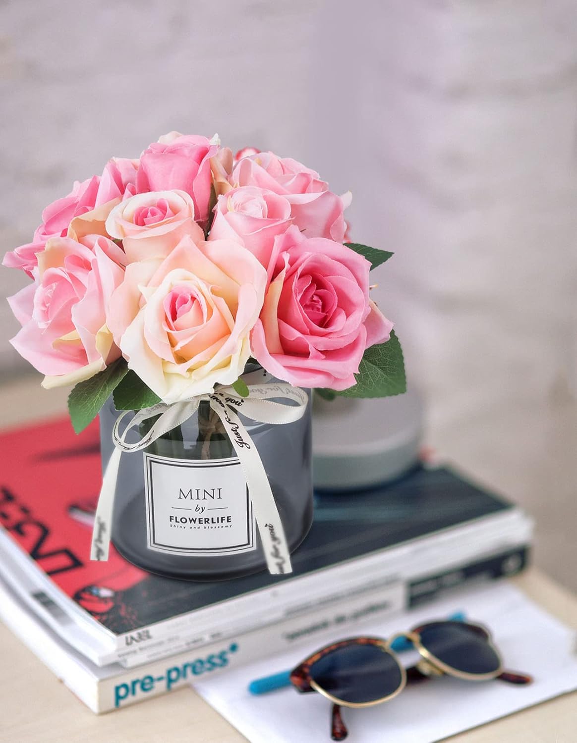 XIAYAN Artificial Flower and Glass vase, Silk Rose Flower Glass Bottle Set, Suitable for Living Room, Dining Table, Office, Wedding, Hotel Banquet and Other Home Decoration. (Pink)………