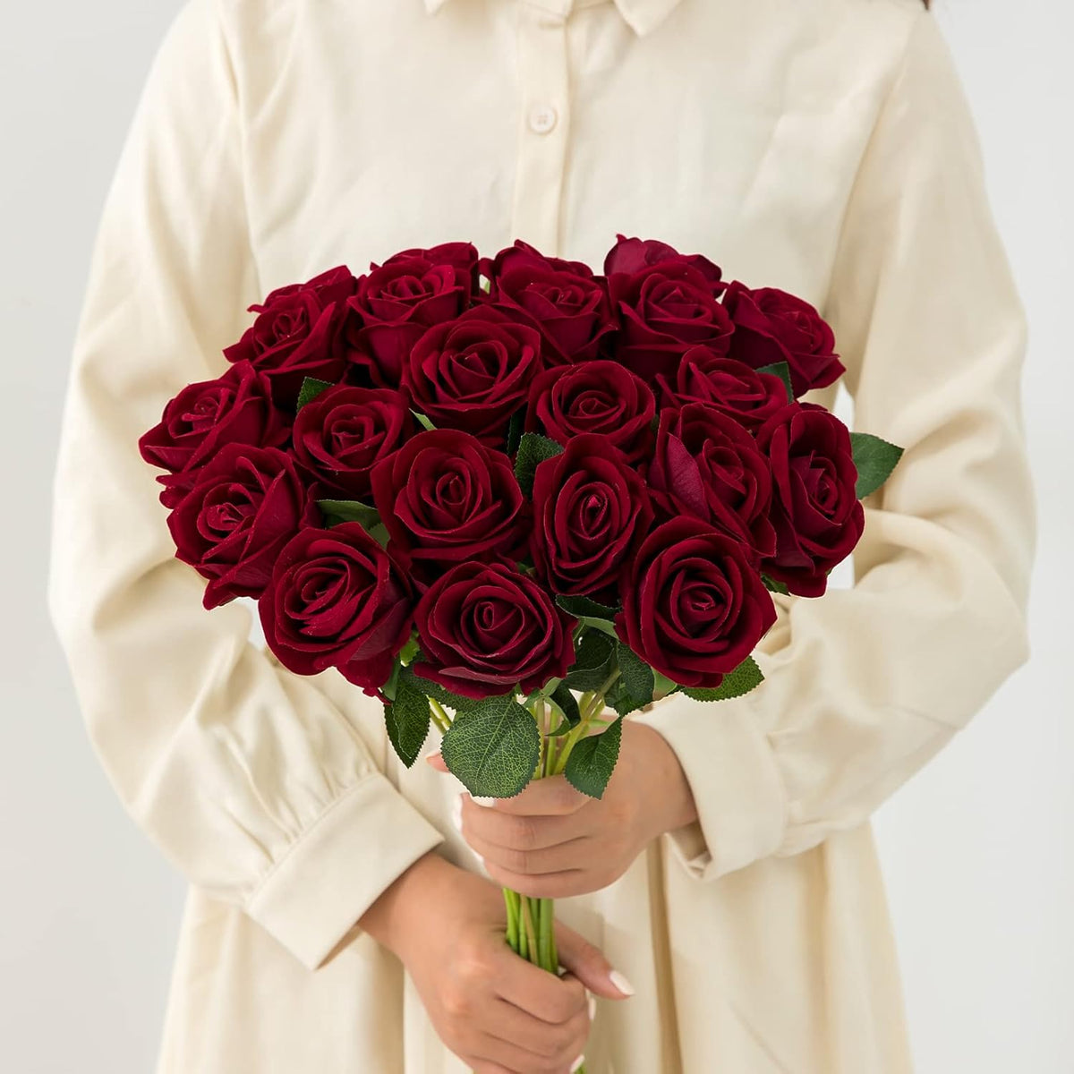 Hawesome 12PCS Artificial Flowers Fake Roses, Realistic Velvet Long Stem Red Roses Bouquet for Wedding Centerpiece Home Decor Party & Valentines (Wine)